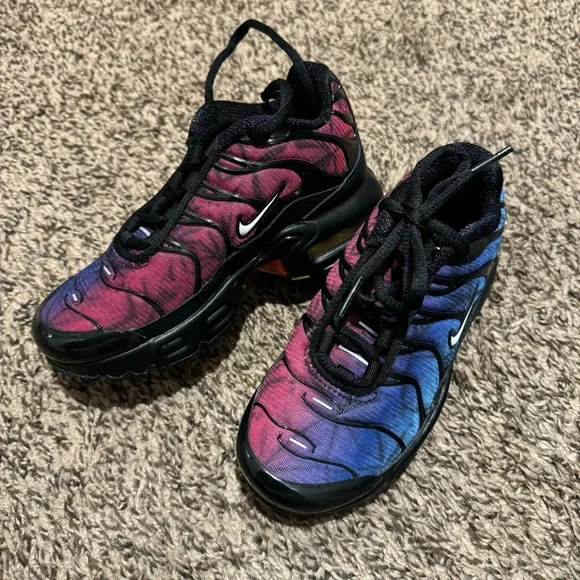 NEW Nike Air Max Plus PS size 11 Kids - Picture 2 of 7